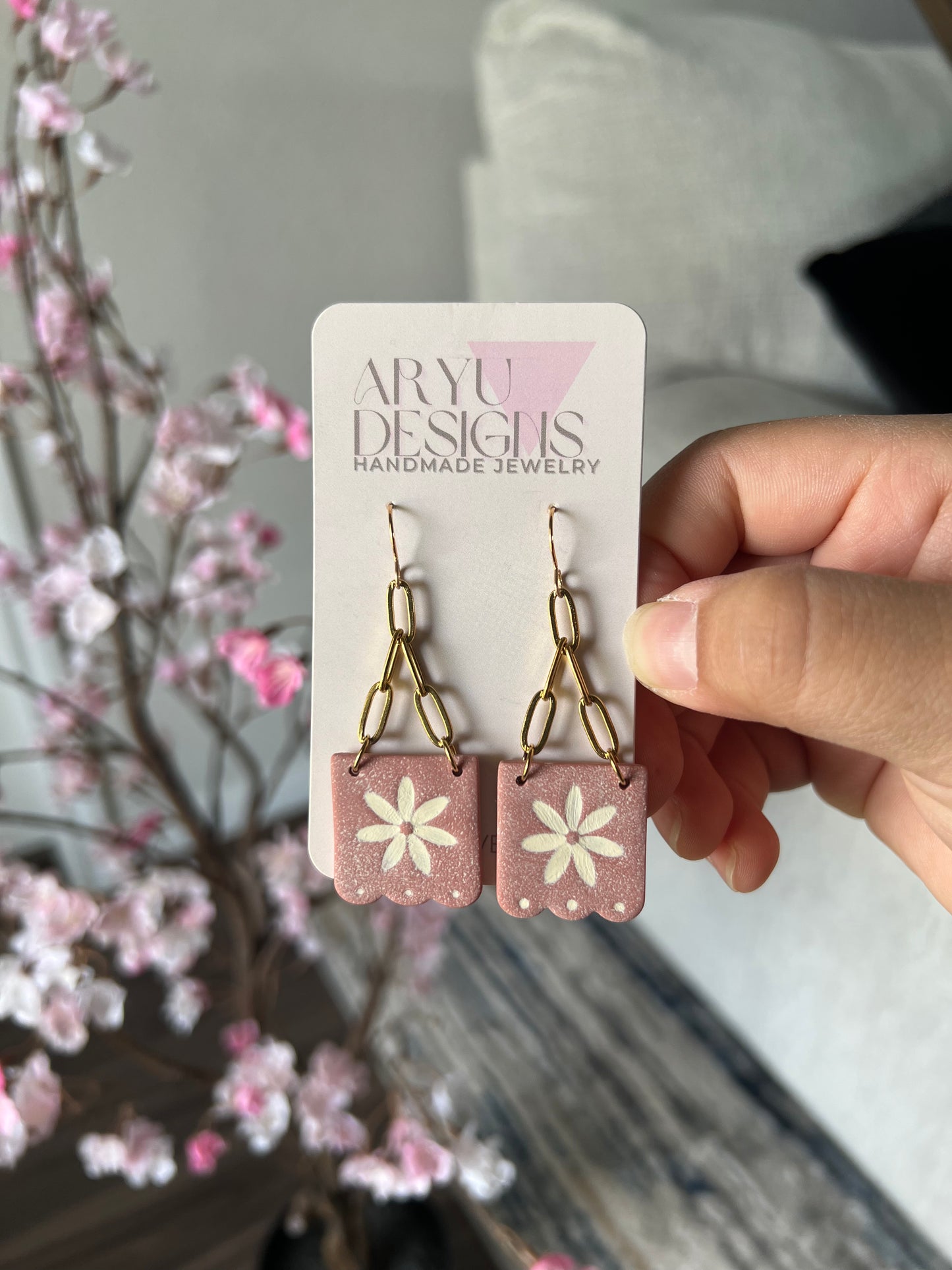 Papel Picado Gold Chain Dangles - Petal