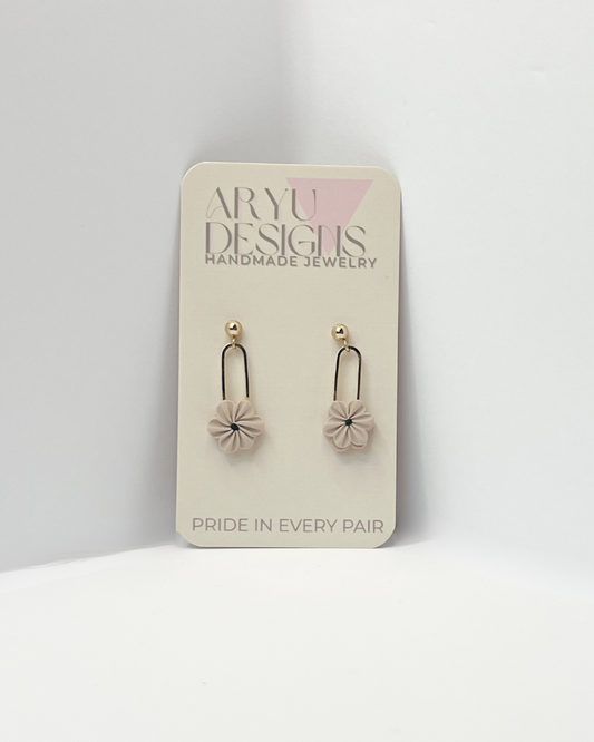 Bloom Clip Dangles - Oat
