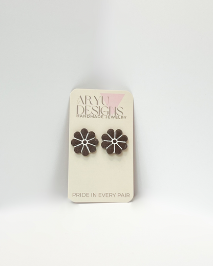 Flower Power Studs - Espresso