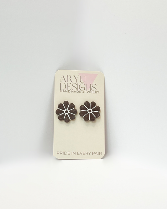 Flower Power Studs - Espresso