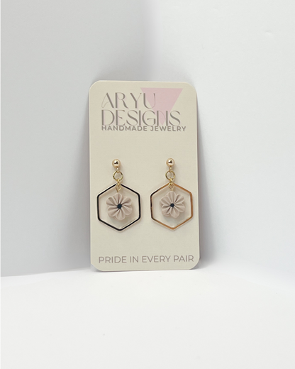 Hex Bloom Dangles - Oat