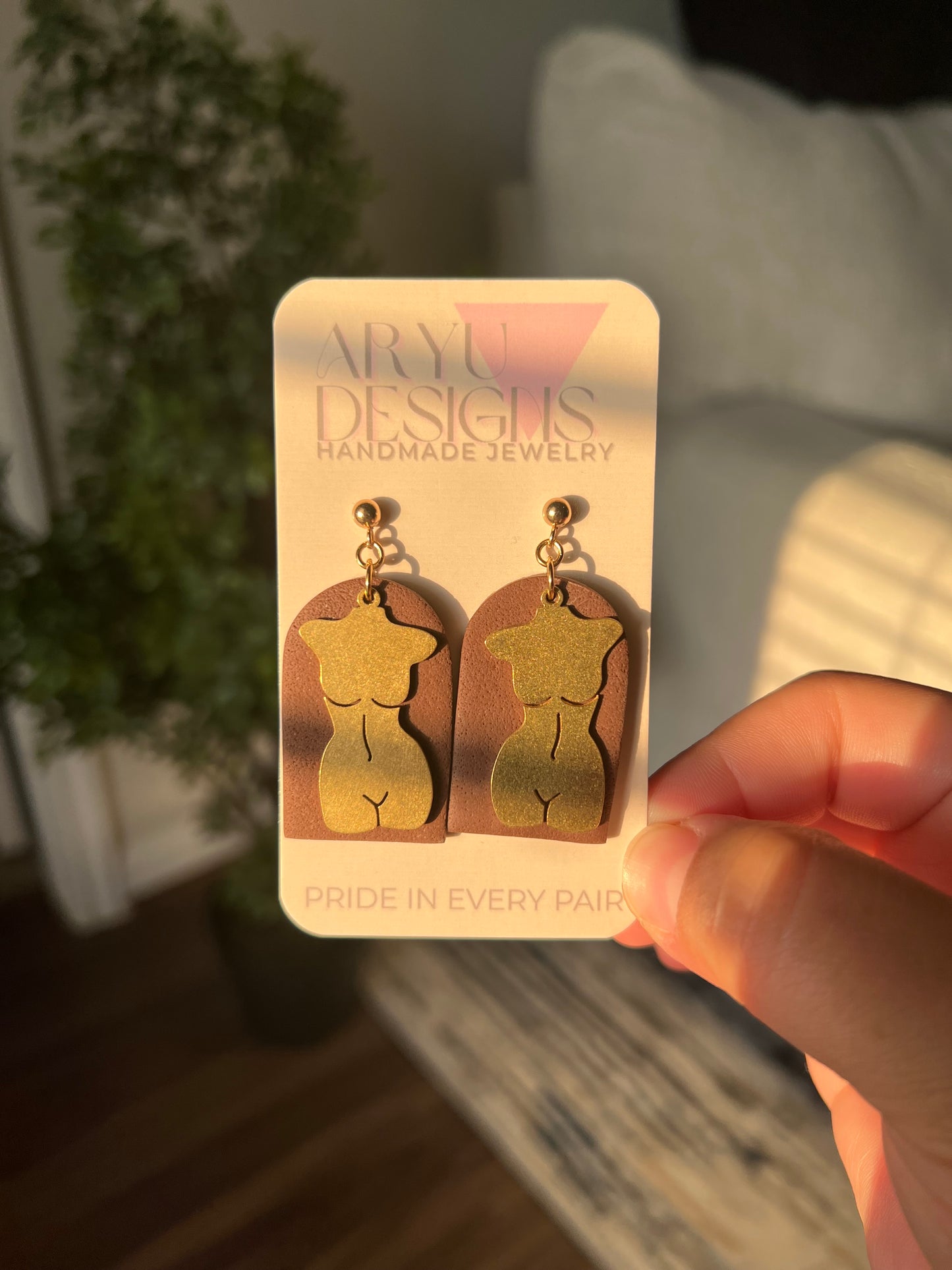 Body Statement Dangles - Espresso