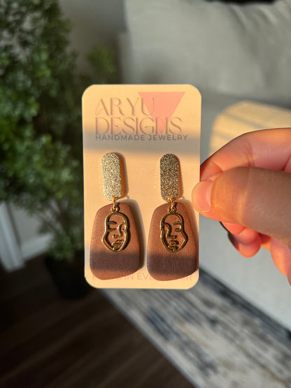 Face Outline Abstract Dangles - Espresso