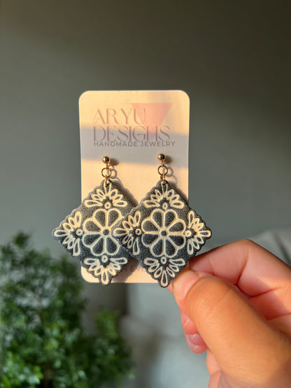Flower Tile Statement Dangles - Noir/Ivory
