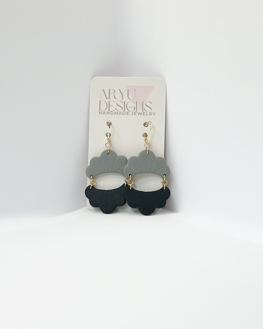 Two-Toned Scalloped Dangles - Noir/Concrete